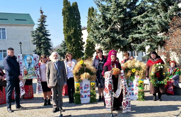 Вшанування Тараса Шевченка та його батьків